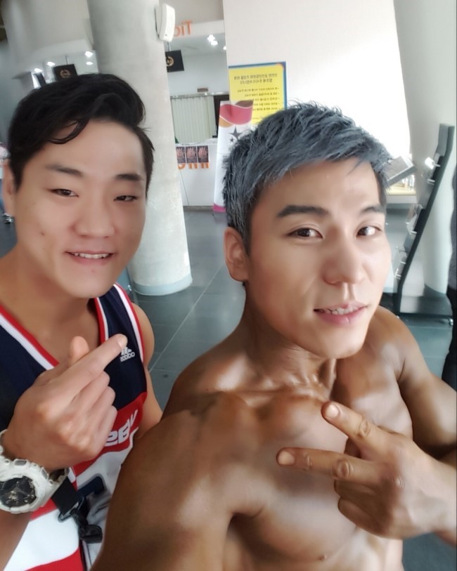 /user/s/stronggym/editor/1709/a2810fa7ac0cf4204aecd2c65cc78616_1506659018_8706.jpg 이미지크게보기