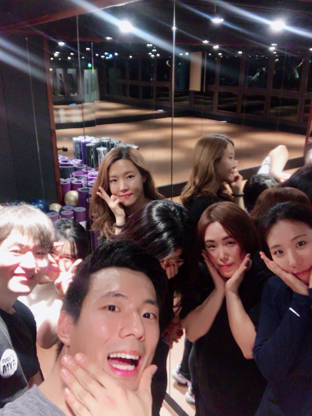 /user/s/stronggym/editor/1812/aec057c0680cde6dcbc343fe95c2ae1b_1545111709_2268.jpg 이미지크게보기